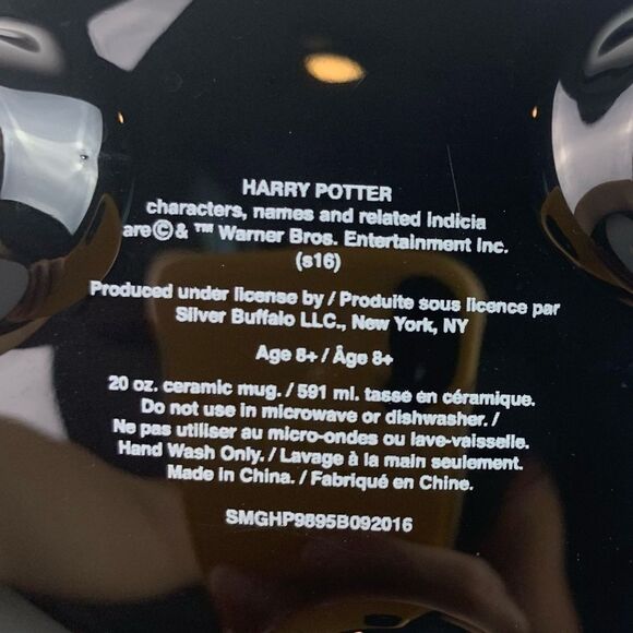 Harry Potter Warner Bros Hogwarts Black Cauldron Coffee 20oz Ceramic Mug - Picture 6 of 6